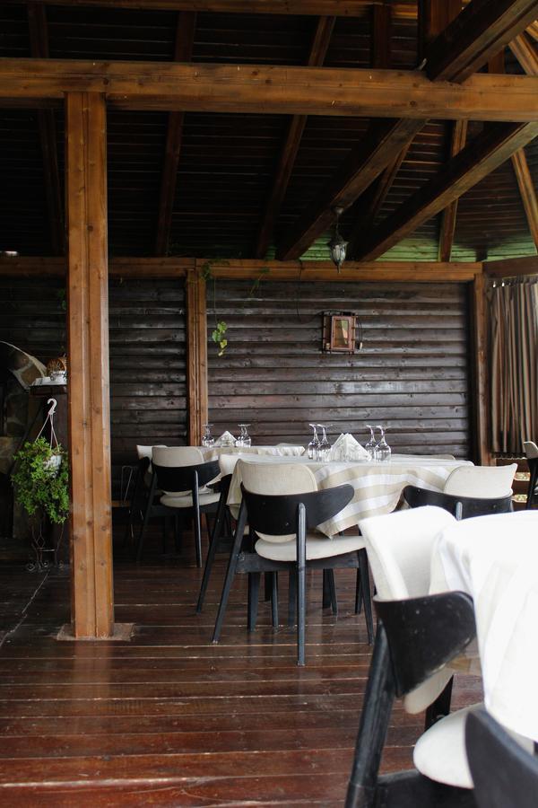 Pensiunea Taverna Bucium Iasi Bagian luar foto