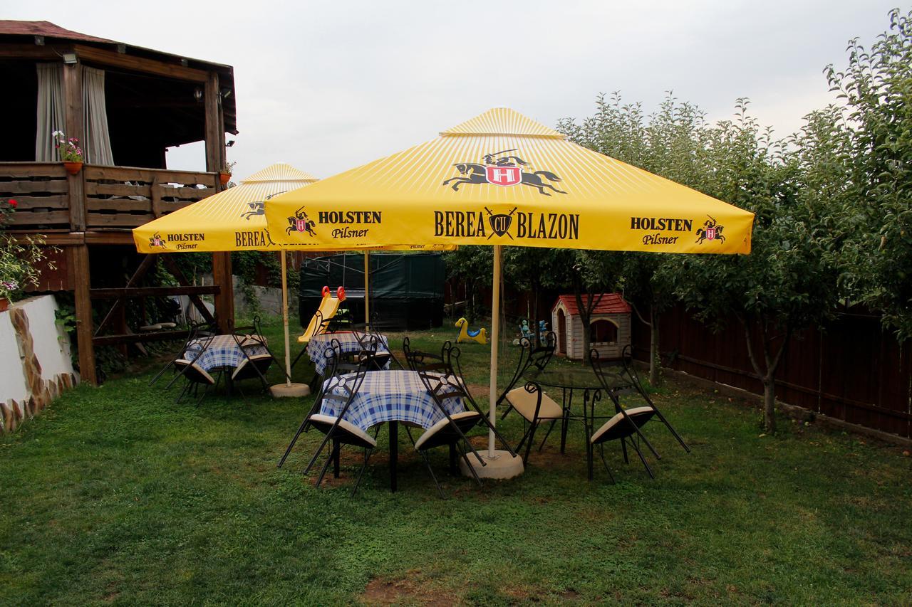 Pensiunea Taverna Bucium Iasi Bagian luar foto